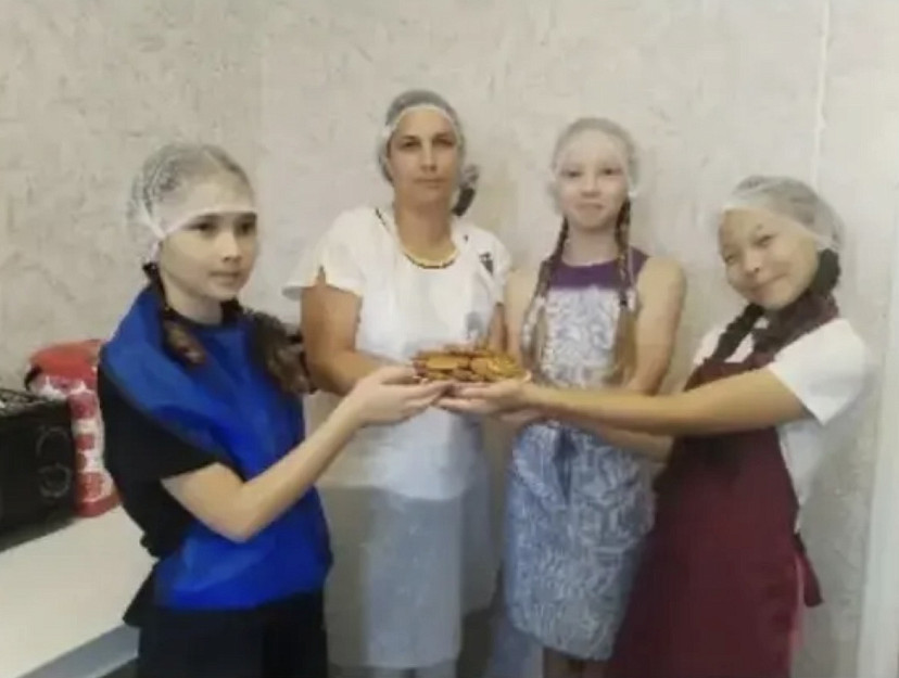В Саратовской области провели День картофеля и мастер-классом по драникам